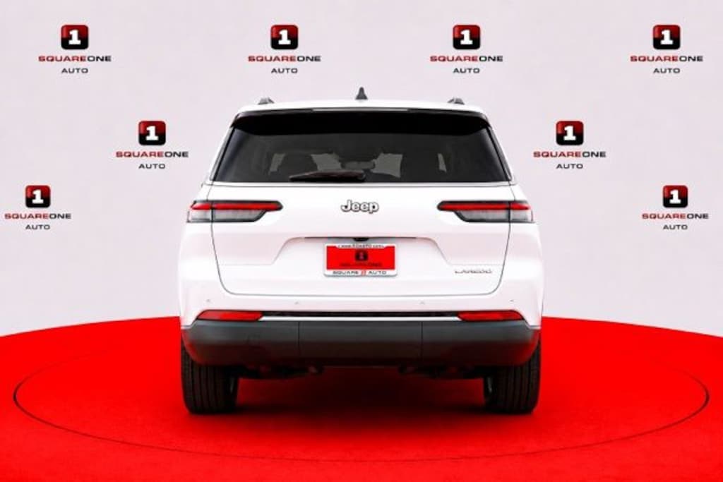 Used 2023 Jeep Grand Cherokee L Laredo SUV