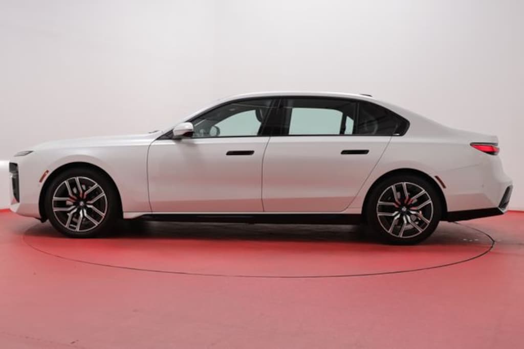 Used 2024 BMW 7 Series 740i xDrive Sedan
