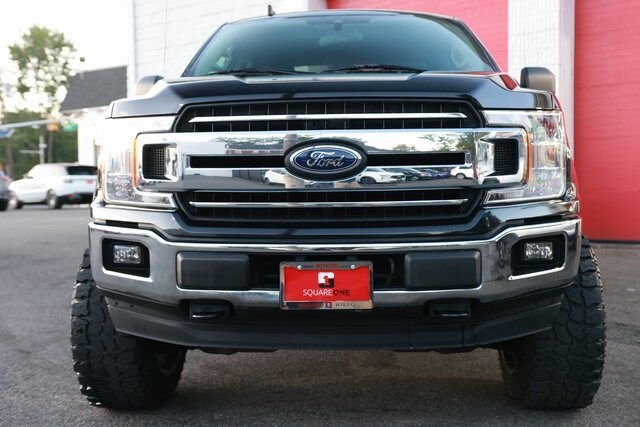2020 Ford F-150 XLT photo 2