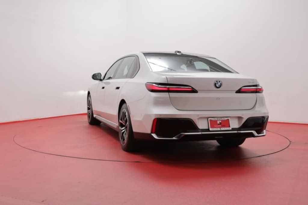 Used 2024 BMW 7 Series 740i xDrive Sedan