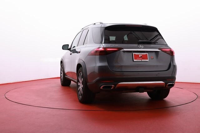 2025 Mercedes Benz GLE 450 4MATIC photo 3