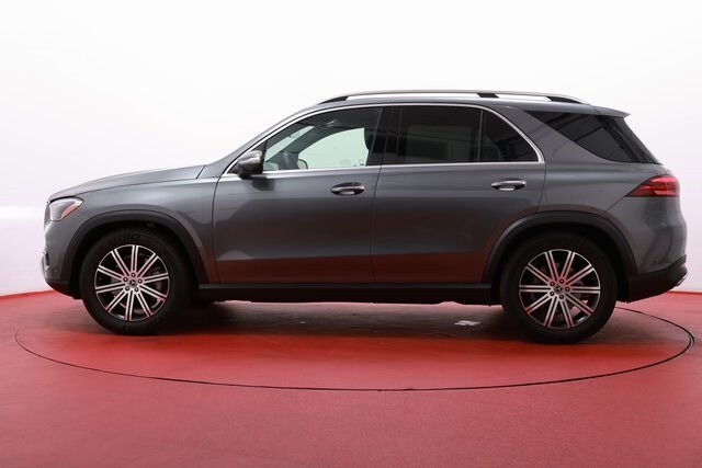 2025 Mercedes Benz GLE 450 4MATIC photo 2