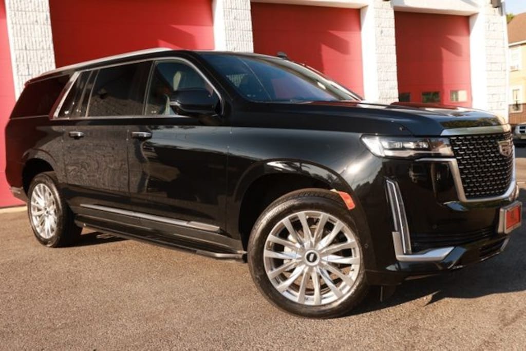 Used 2023 Cadillac Escalade ESV Premium SUV