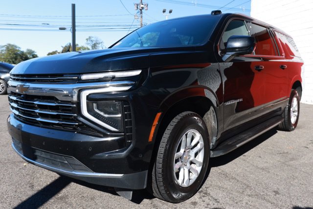 Used 2025 Chevrolet Suburban LT SUV
