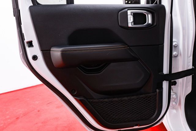 2025 Jeep Wrangler 4-Door Sahara - Photo 24