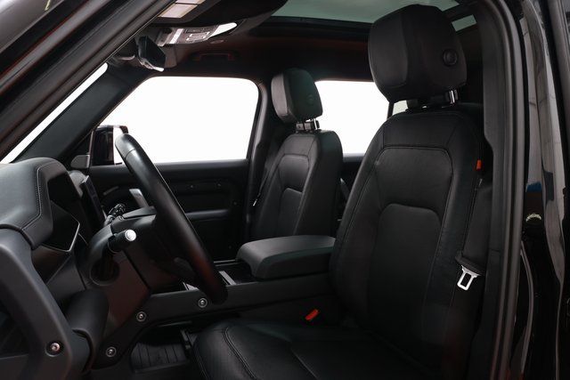 2024 Land Rover Defender X-Dynamic SE - Photo 10