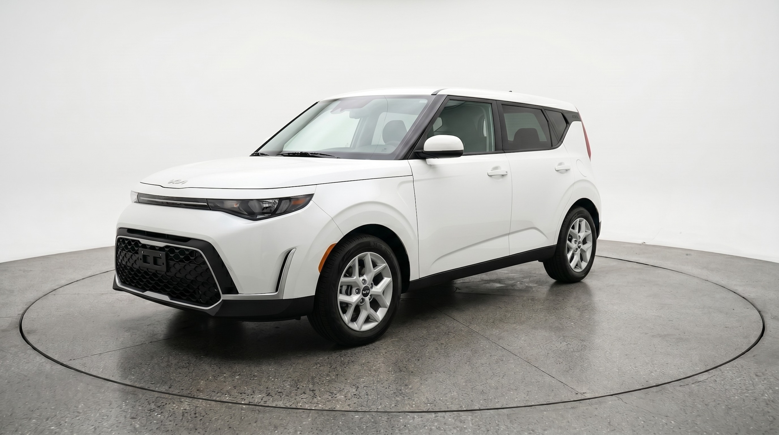 Thumbnail: 2025 Kia Soul - 3