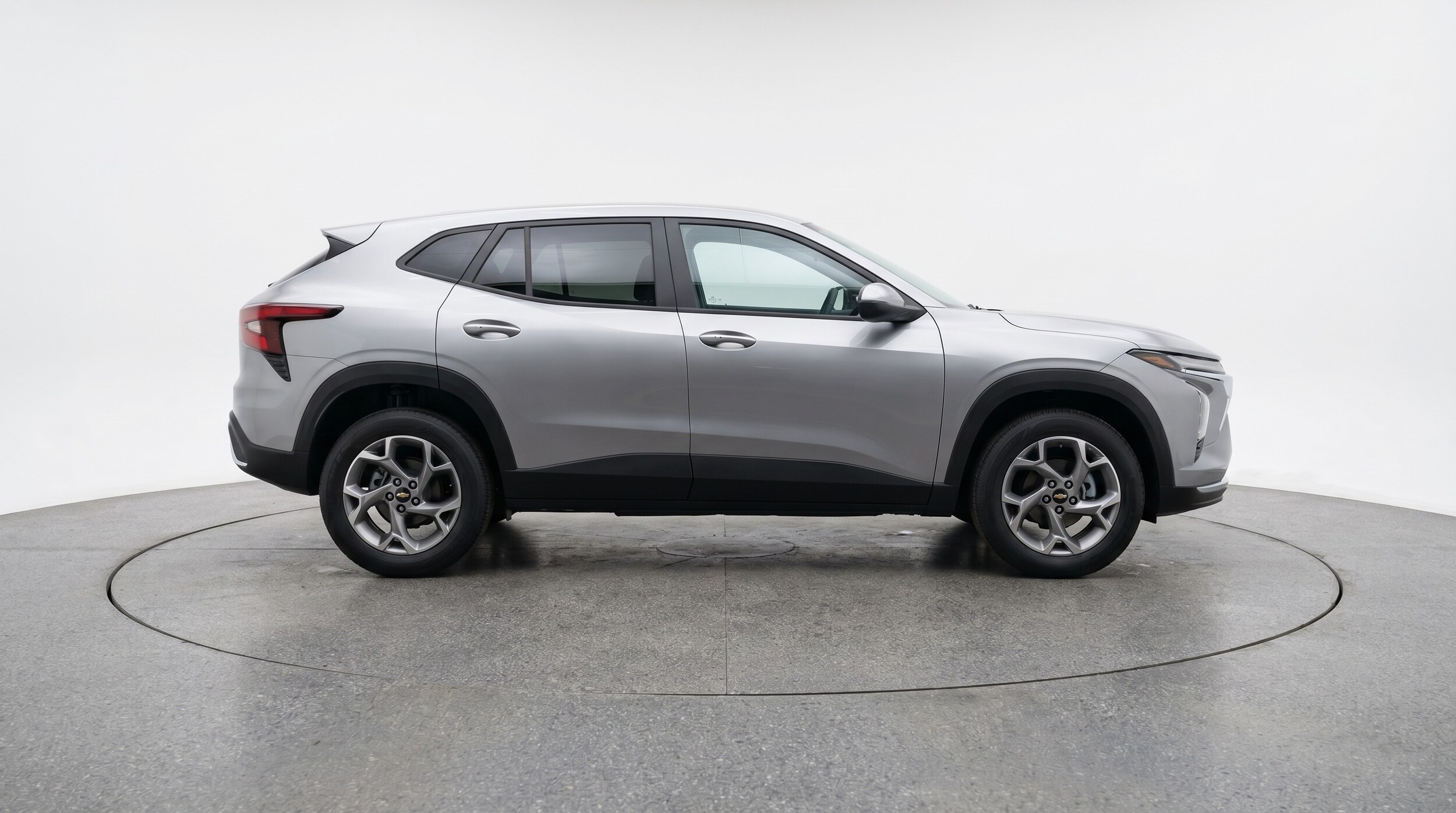 Thumbnail: 2025 Chevrolet Trax - 8