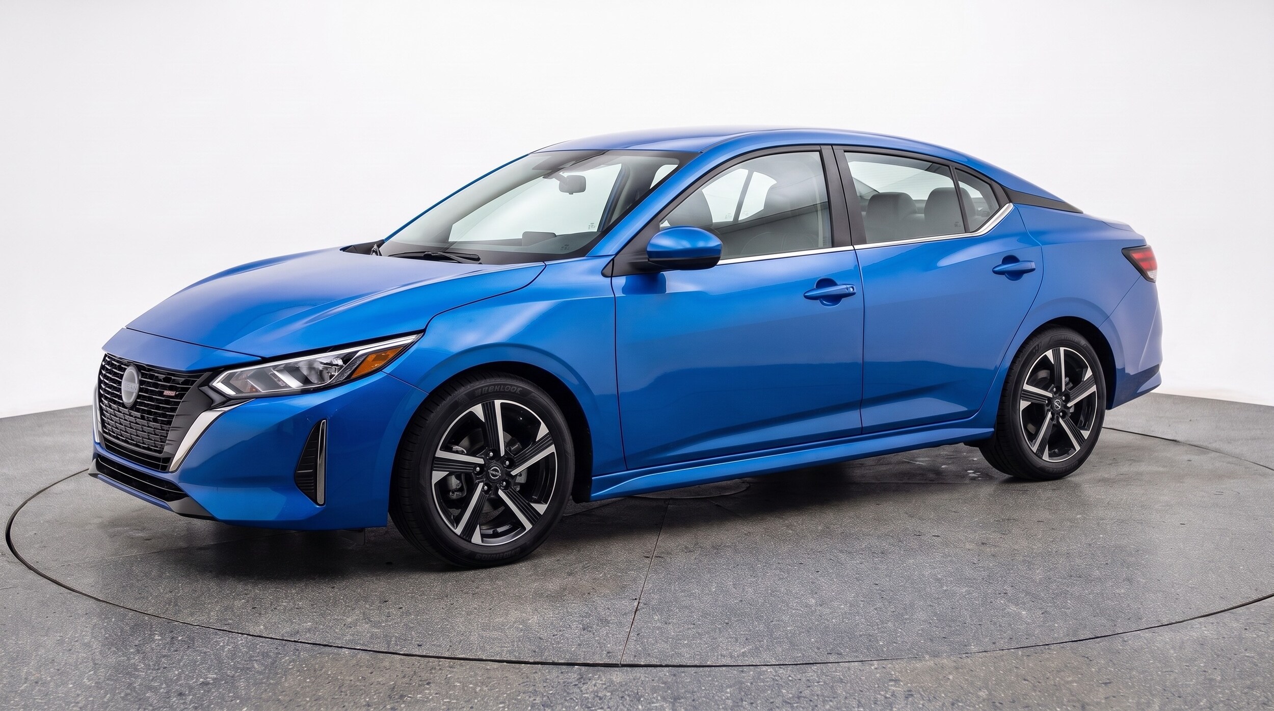 Thumbnail: 2025 Nissan Sentra - 3