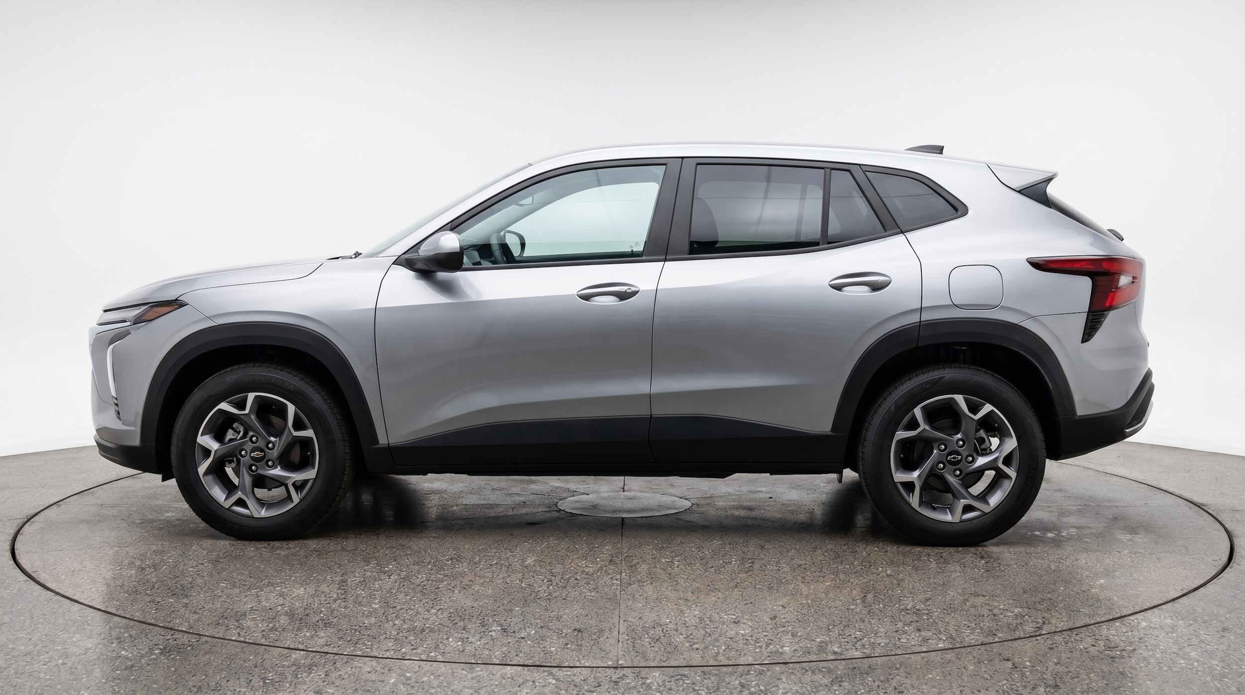 Thumbnail: 2025 Chevrolet Trax - 4