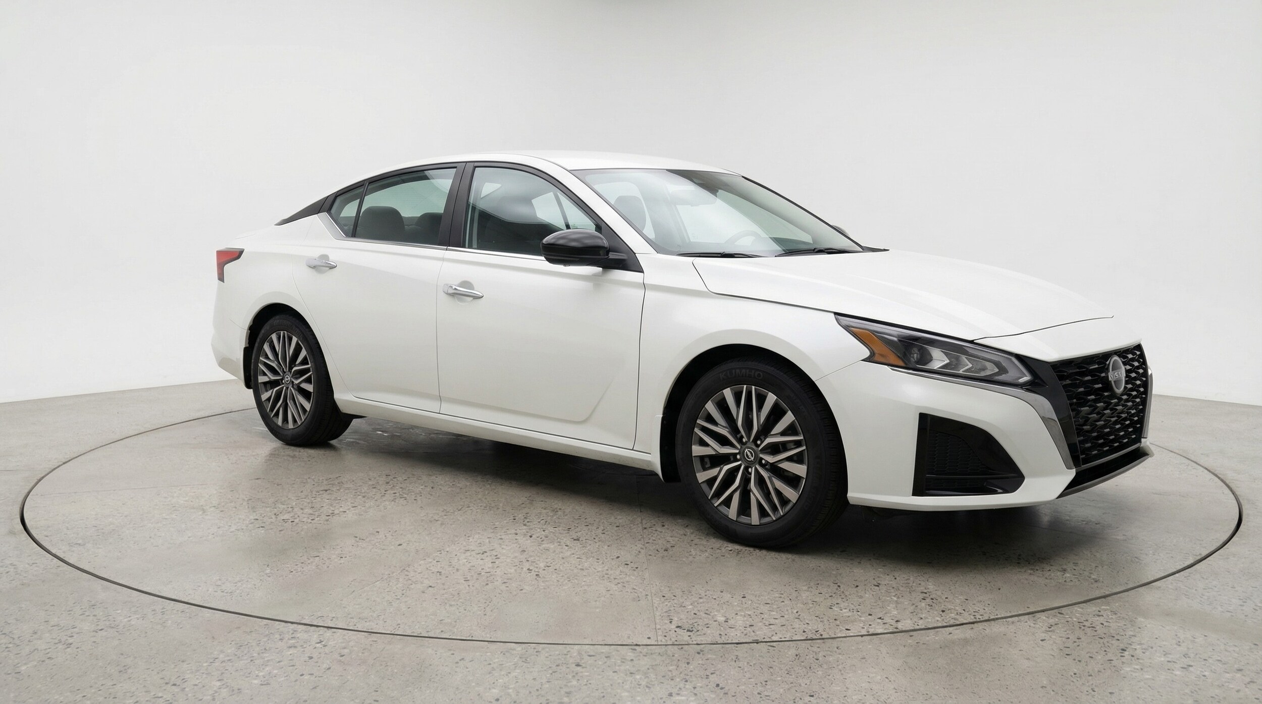 Thumbnail: 2025 Nissan Altima - 1