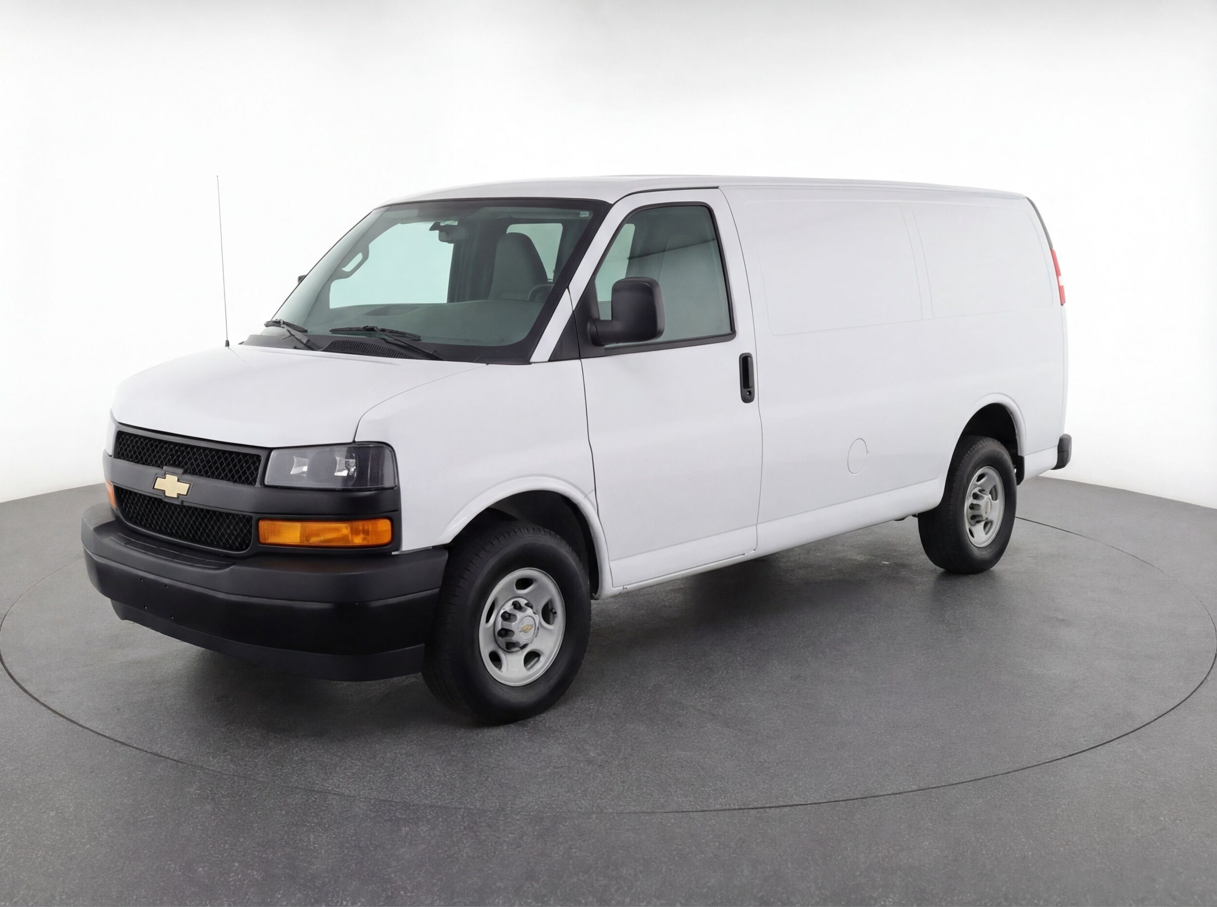 Thumbnail: 2025 Chevrolet Express - 3