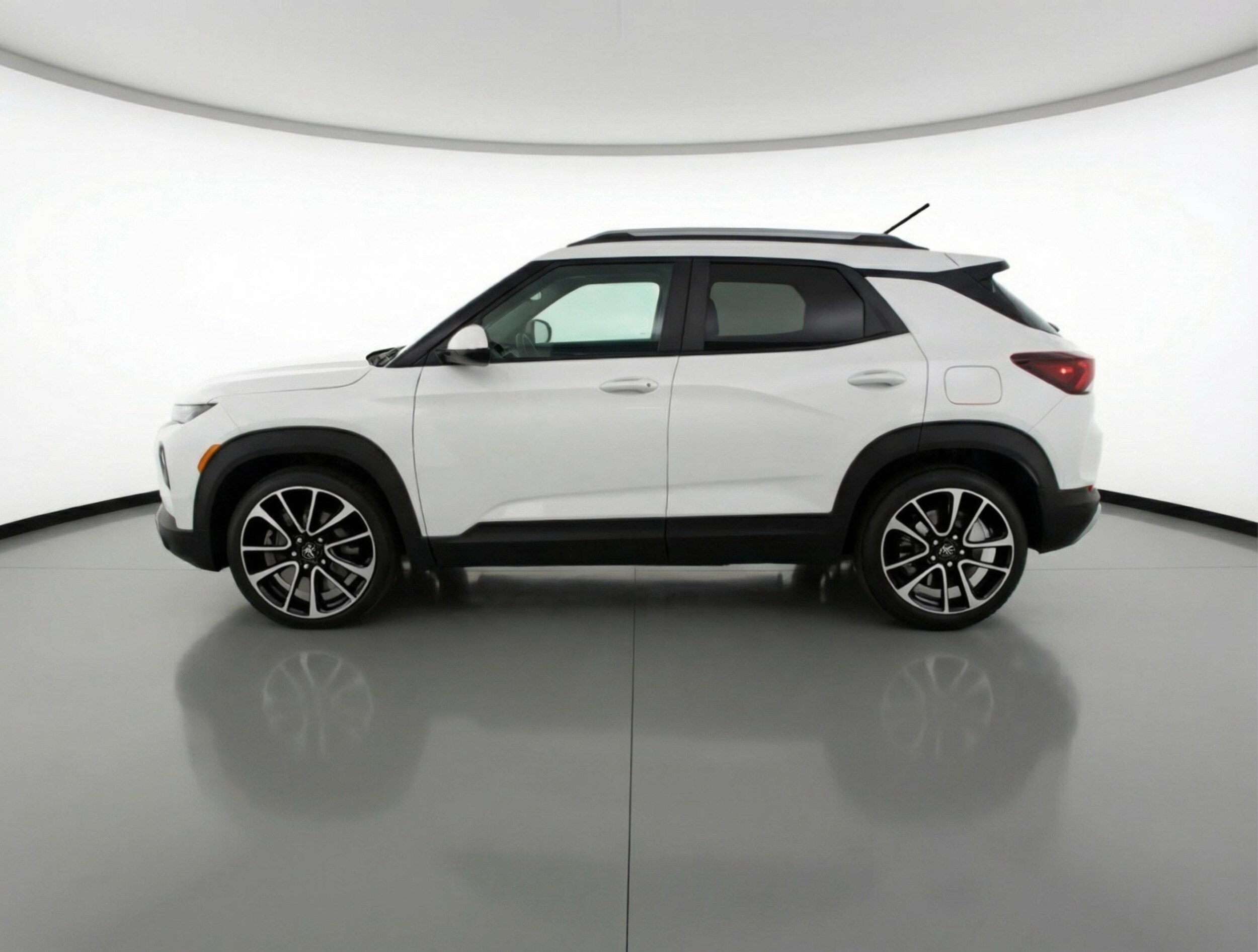 Thumbnail: 2025 Chevrolet TrailBlazer - 4