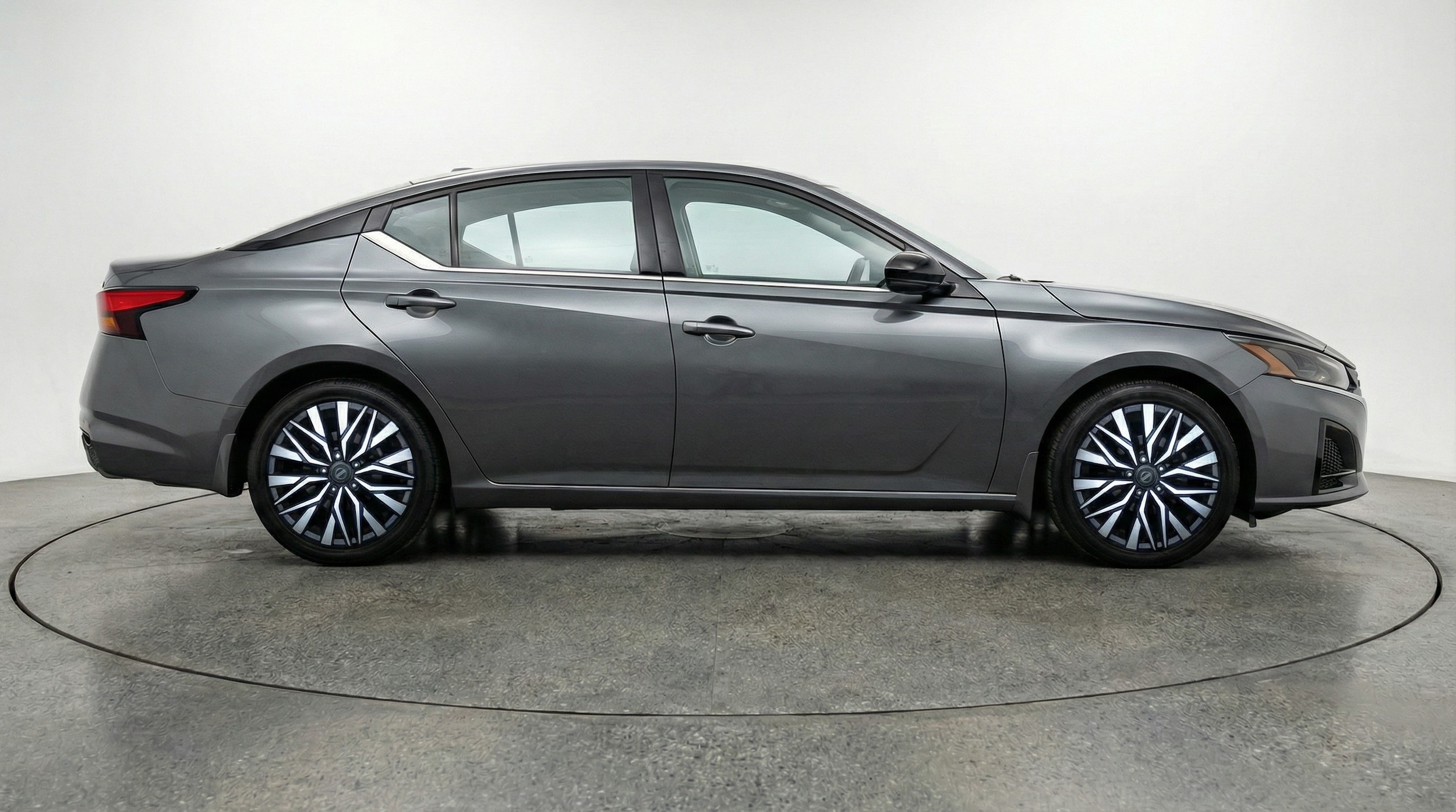 Thumbnail: 2025 Nissan Altima - 8