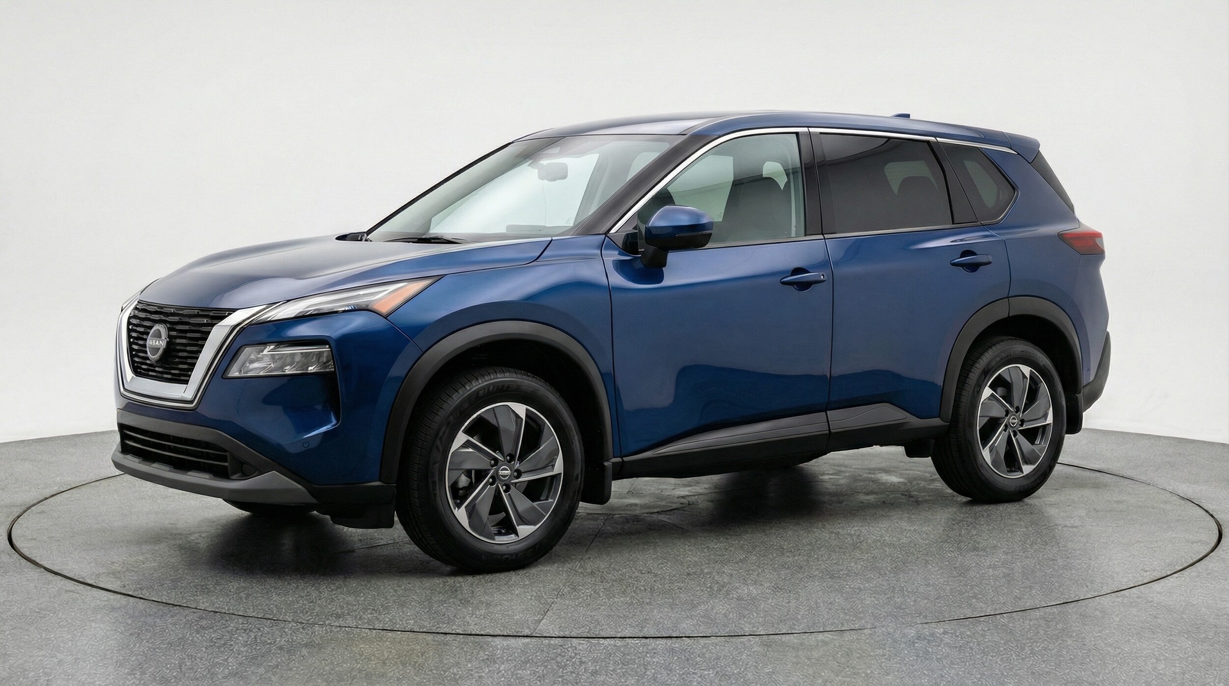 Thumbnail: 2025 Nissan Rogue - 3
