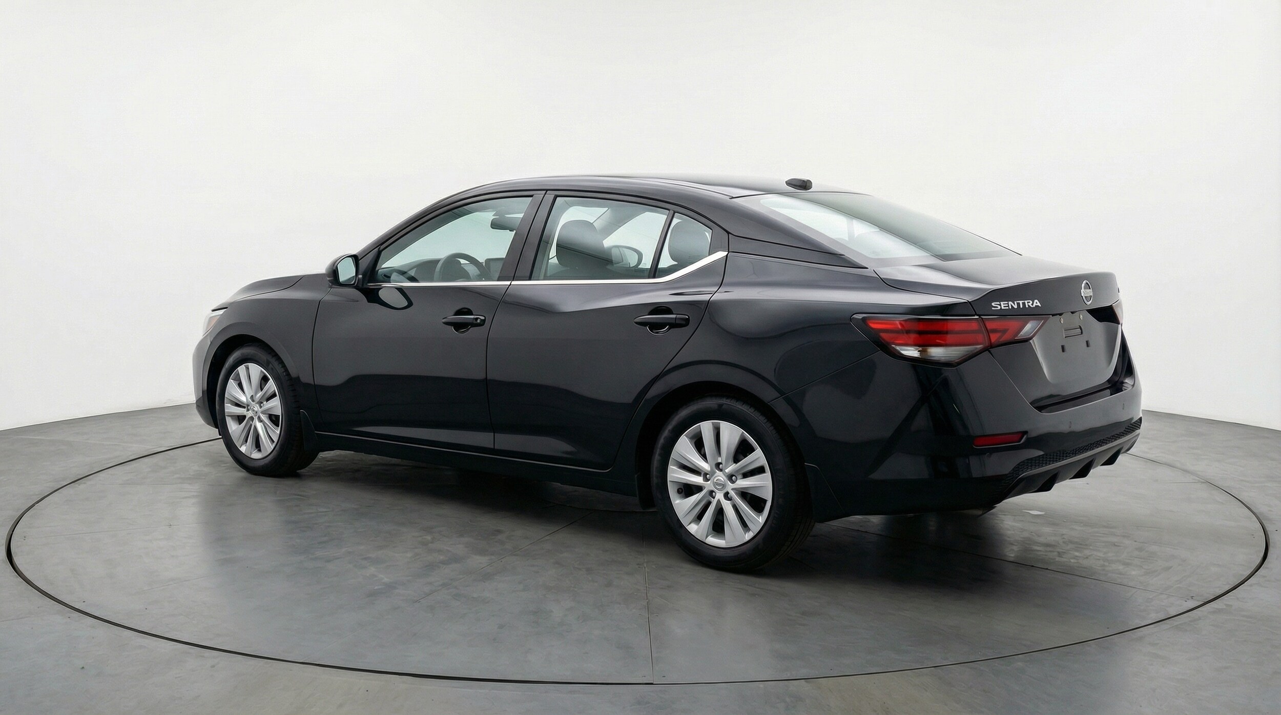 Thumbnail: 2025 Nissan Sentra - 5