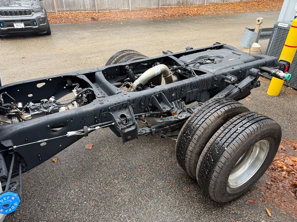 New 2026 Ram 3500 Chassis Cab 3500 TRADESMAN CHASSIS REGULAR CAB 4X4 60' CA Pickup