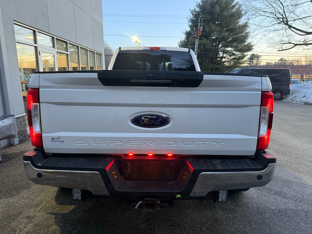 Used 2019 Ford F-350SD Lariat Truck