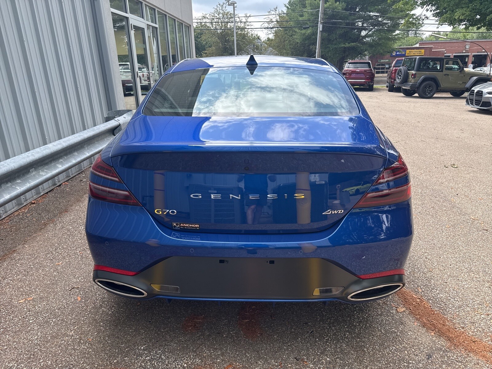 2025 Genesis G70 2.5T photo 3