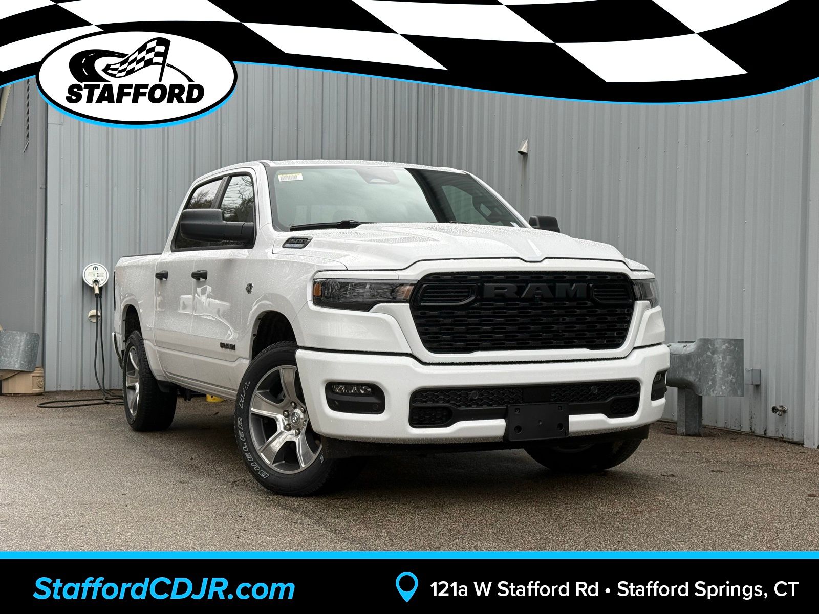 2026 RAM 1500 Express Crew Cab 4WD