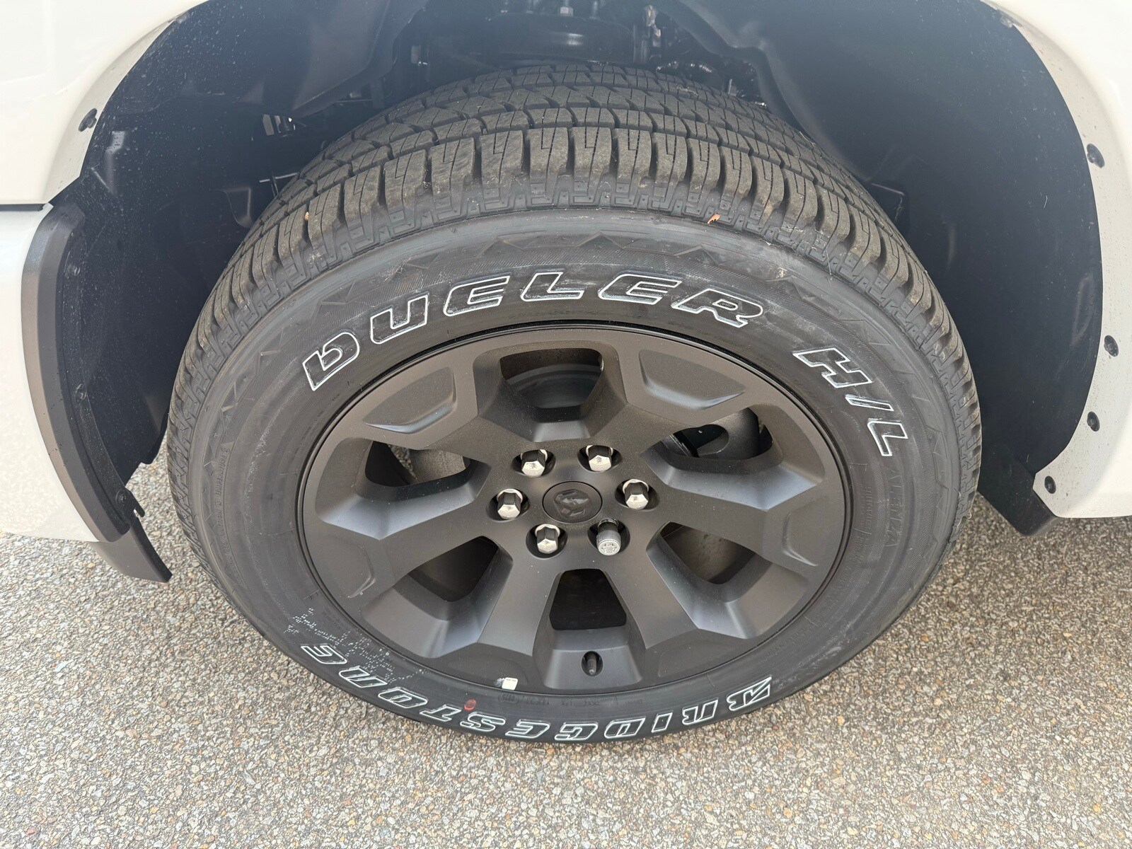 2025 Ram 1500 Big Horn photo 4