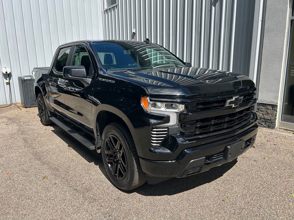 Used 2022 Chevrolet Silverado 1500 RST Truck