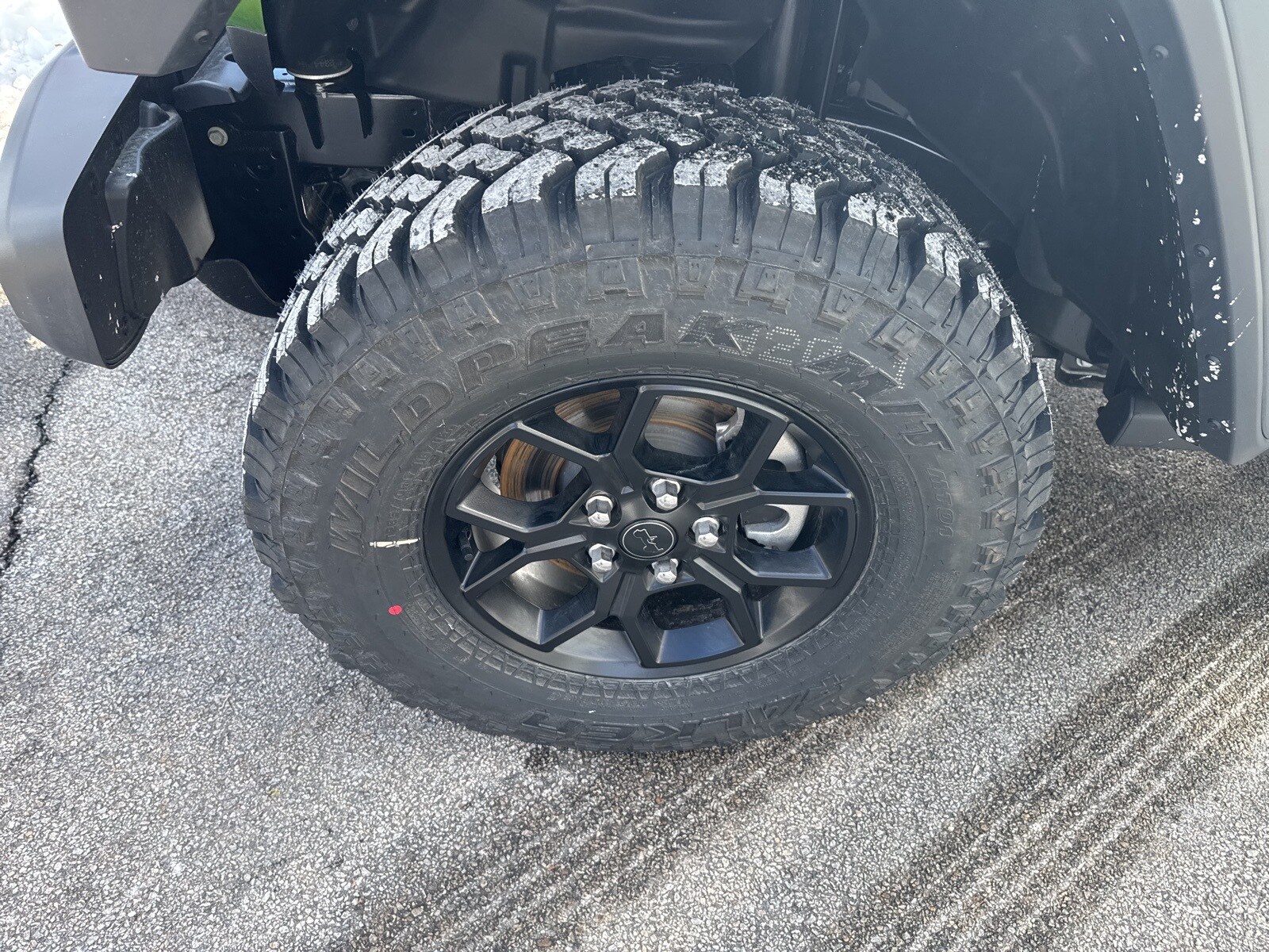 2025 Jeep Wrangler Willys photo 4