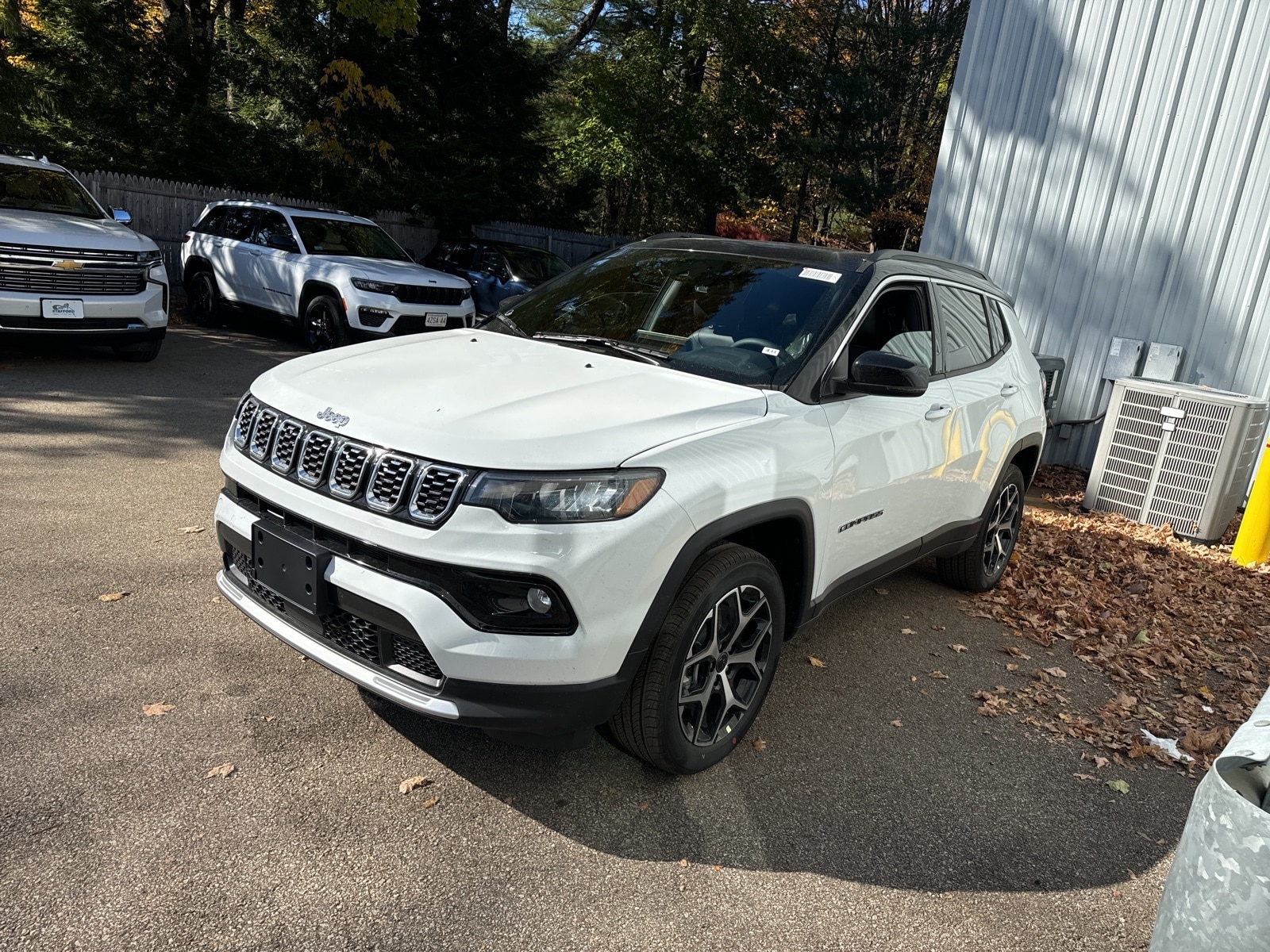 2025 Bright White Jeep Compass LIMITED 4X4 4X4 SUV