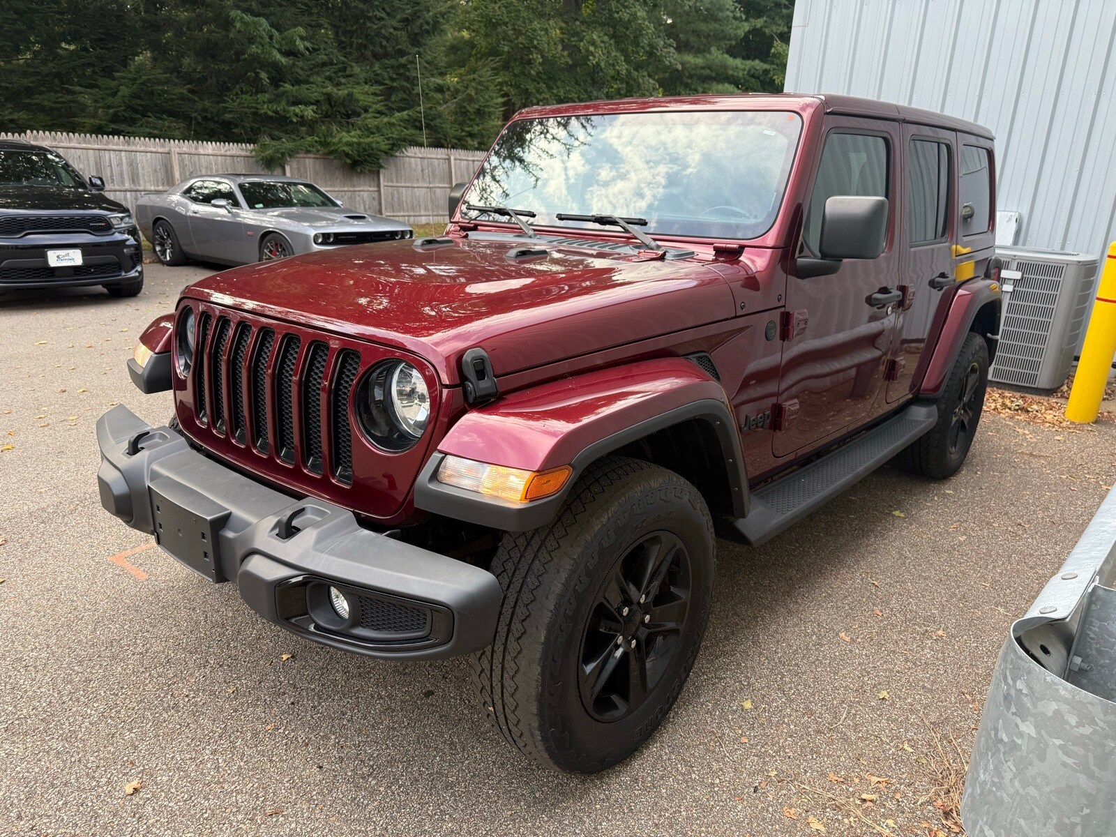 2021 Jeep Wrangler Unlimited Sahara Altitude photo 2
