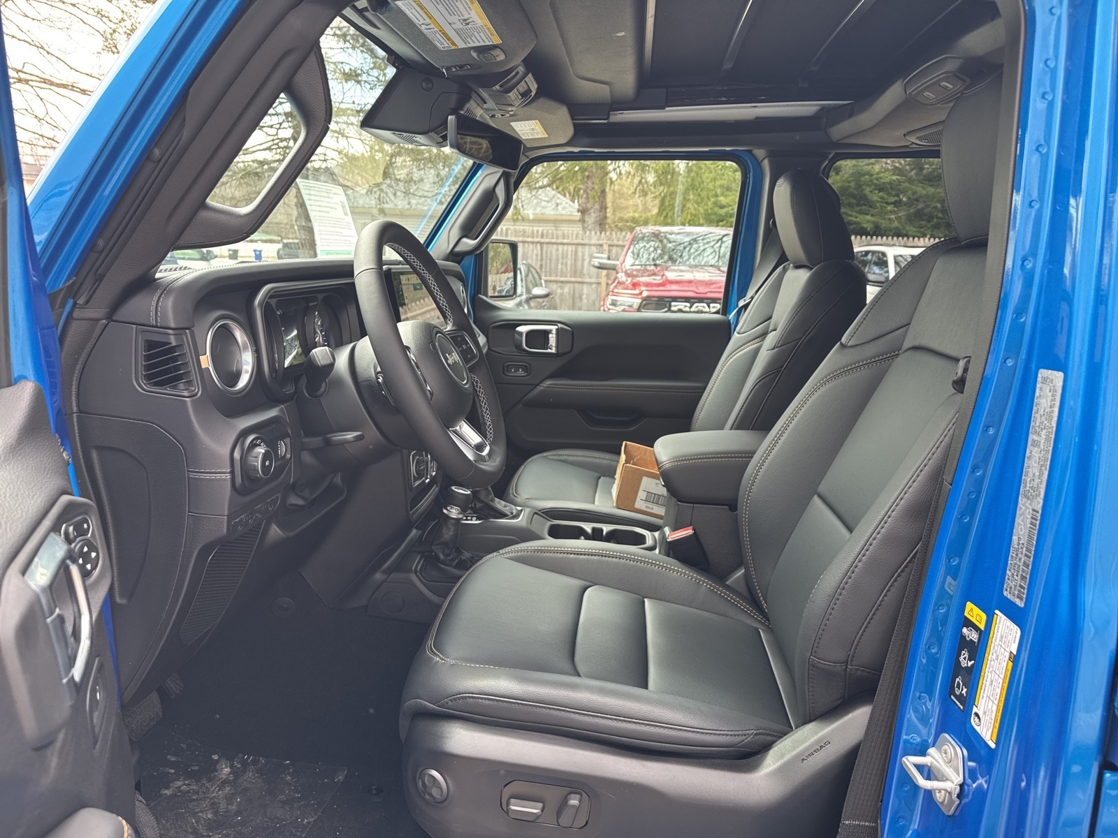2025 Hydro Blue Pearlcoat Jeep Wrangler 4-DOOR SAHARA 4X4 SUV