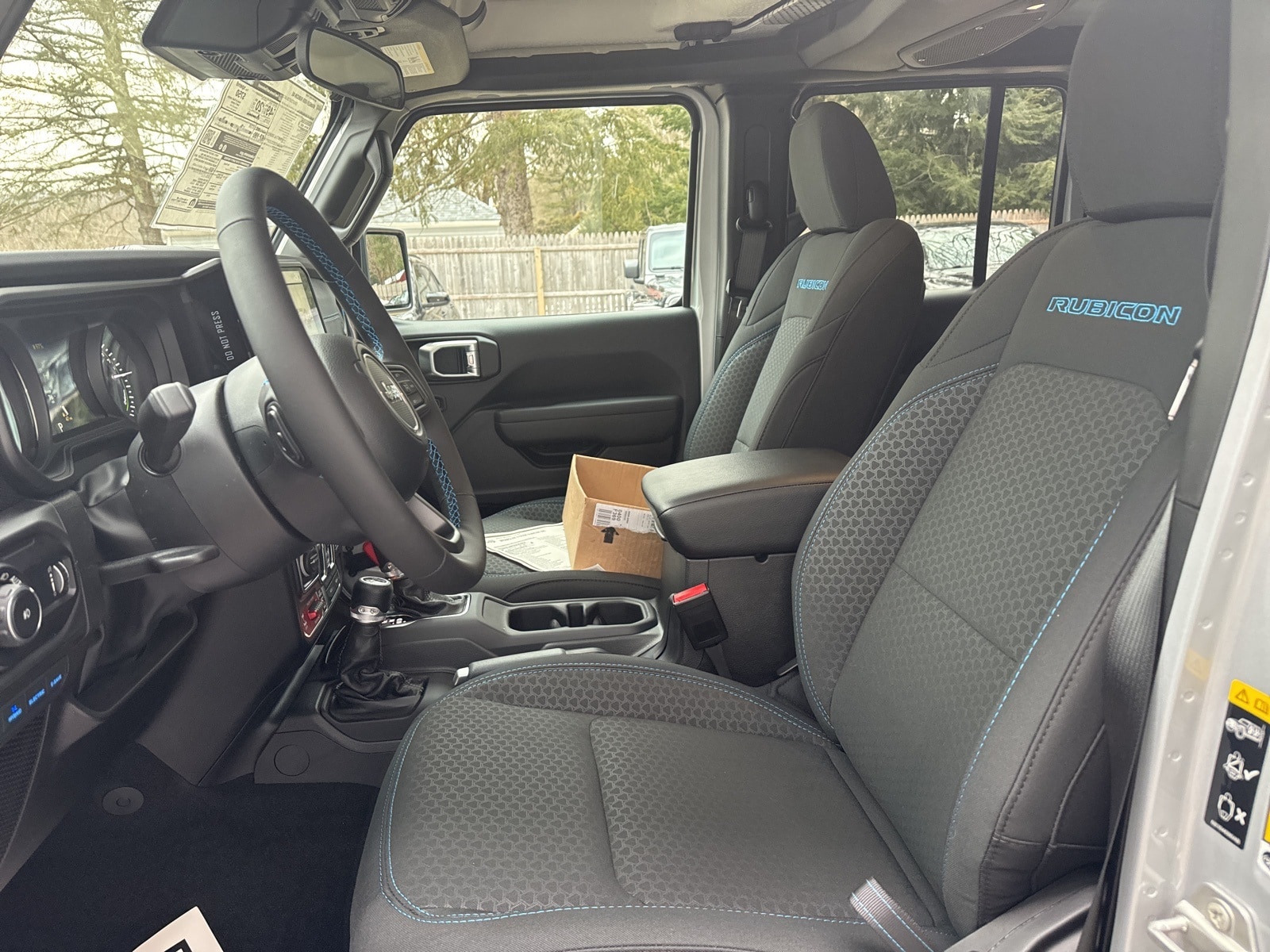 2024 Silver Zynith Jeep Wrangler 4xe 4-DOOR RUBICON 4X4 SUV