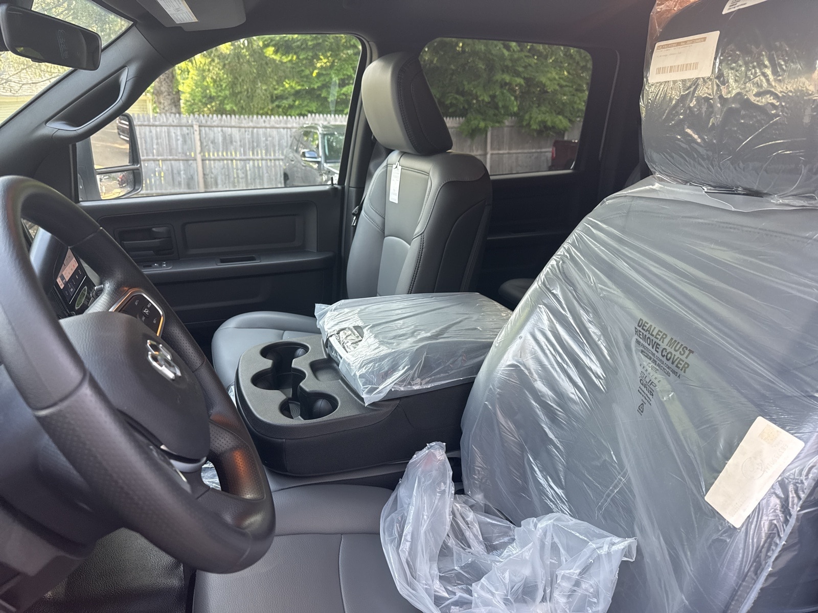 2025 Bright White Ram 2500 TRADESMAN CREW CAB 4X4 6'4 BOX 4X4 Truck