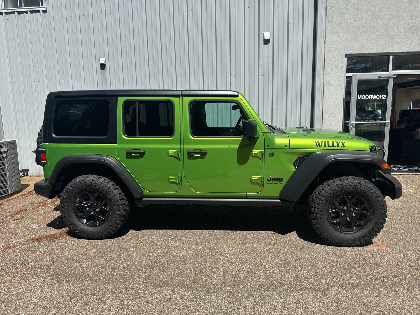 2025 Mojito Jeep Wrangler 4-DOOR WILLYS 4X4 SUV