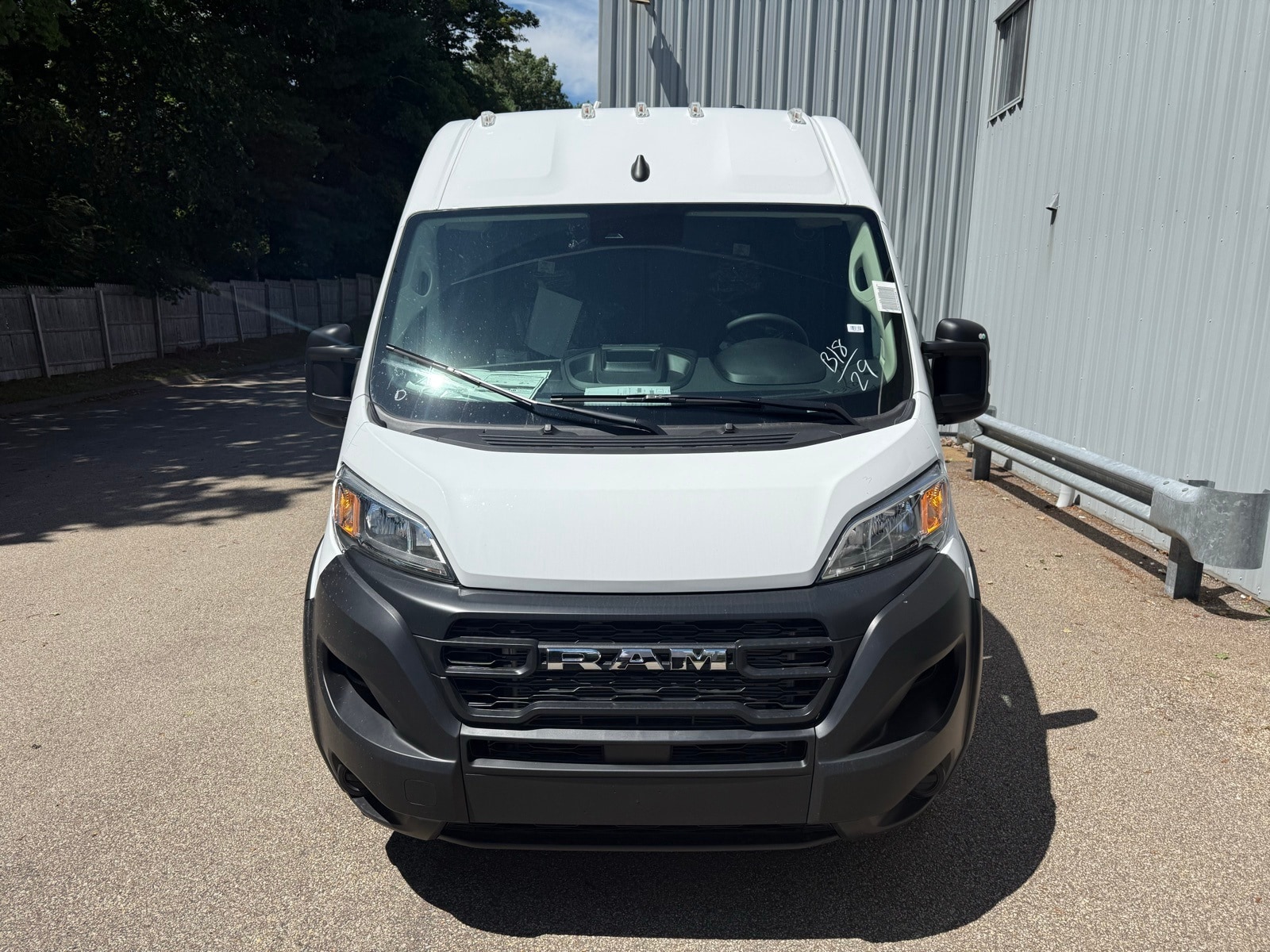 2025 Bright White Ram ProMaster Cargo Van PROMASTER 1500 TRADESMAN CARGO VAN HIGH ROOF 136' FWD Van