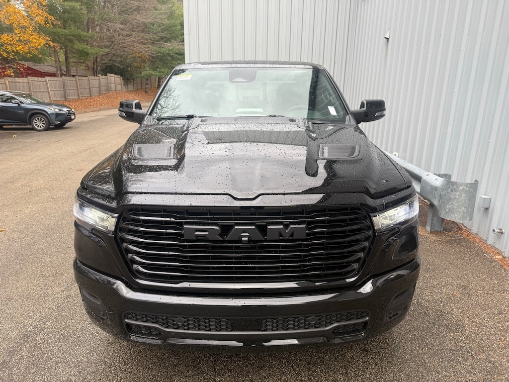 New 2026 Ram 1500 LARAMIE CREW CAB 4X4 5'7 BOX Pickup