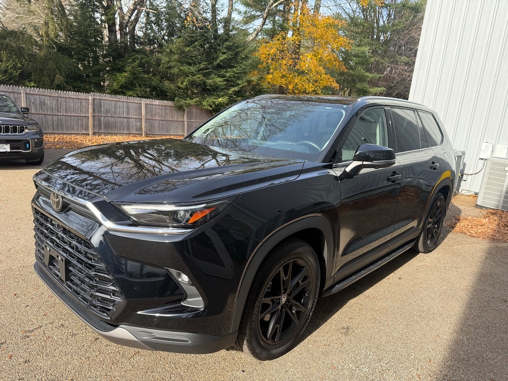 Used 2024 Toyota Grand Highlander Platinum SUV