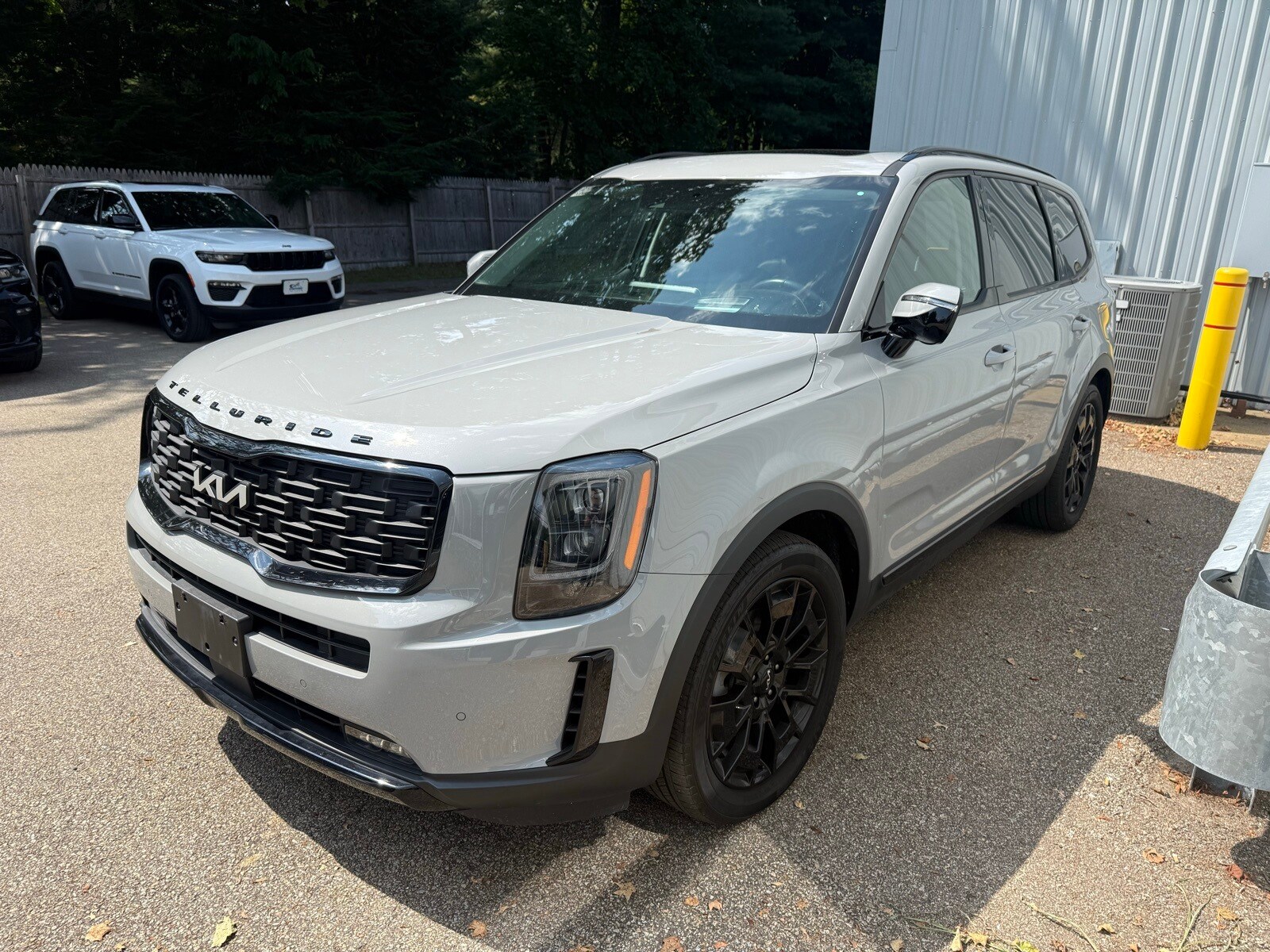 2022 Kia Telluride SX photo 2