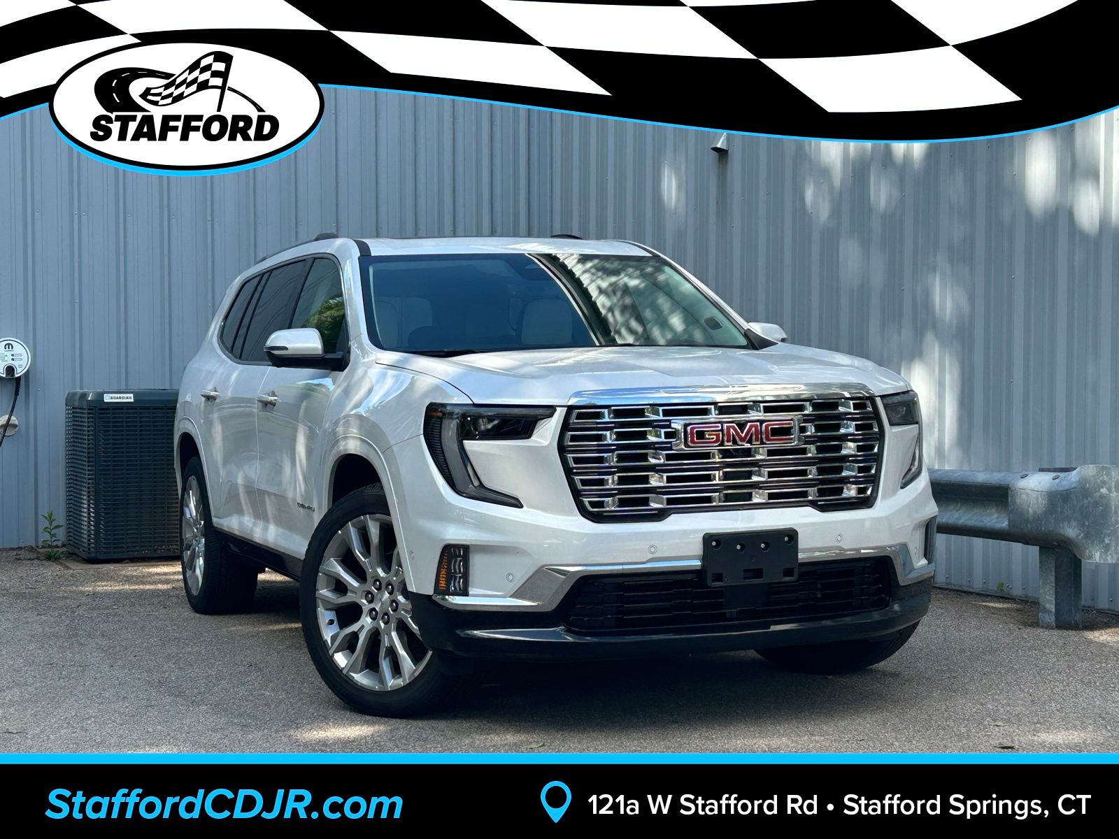 2024 GMC Acadia Denali AWD's photo