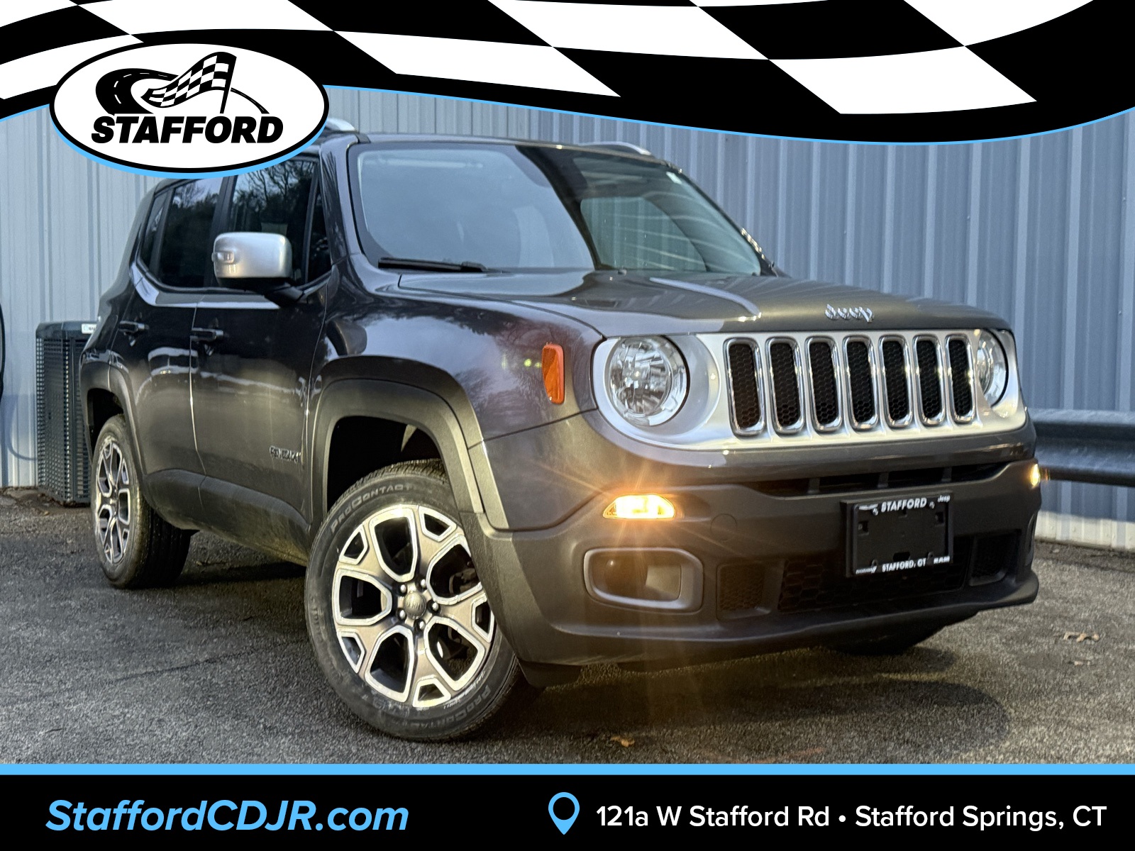 2017 Jeep Renegade Limited's photo