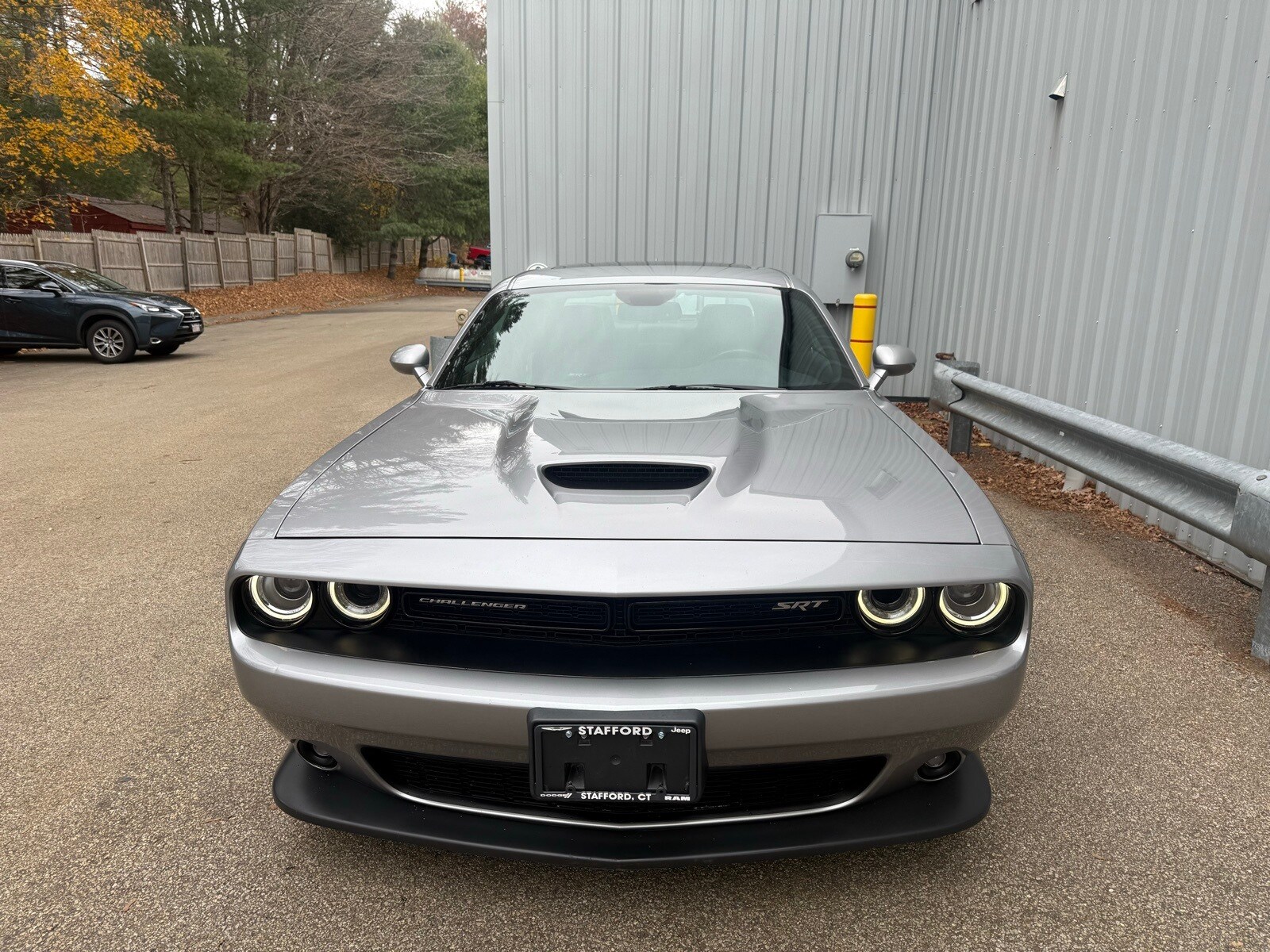 2015 Dodge Challenger SRT8 392 photo 2
