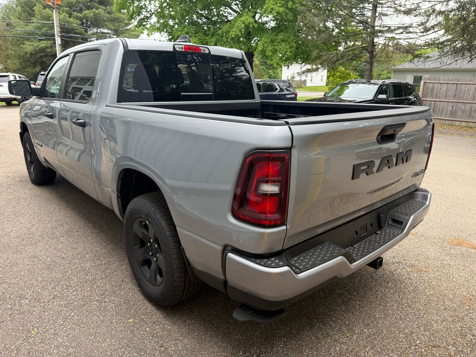 2025 Billet Silver Ram 1500 TRADESMAN CREW CAB 4X4 5'7 BOX 4X4 Truck