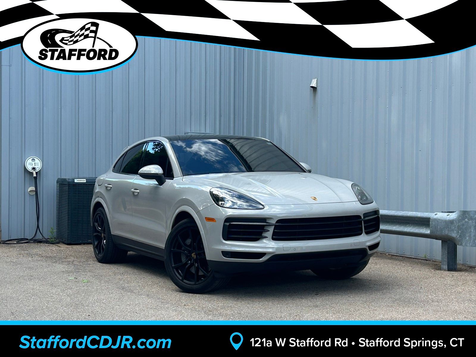 2020 Porsche Cayenne S's photo