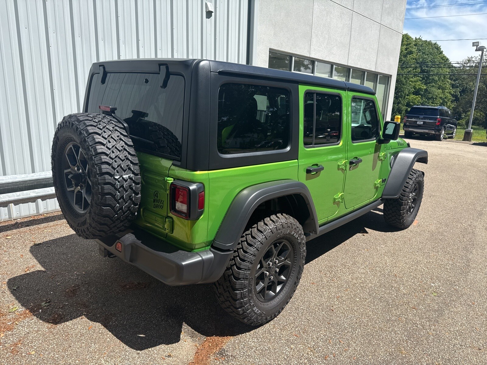 2025 Mojito Jeep Wrangler 4-DOOR WILLYS 4X4 SUV