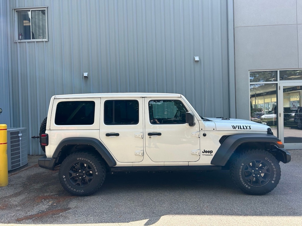 Used 2021 Jeep Wrangler Unlimited Willys SUV