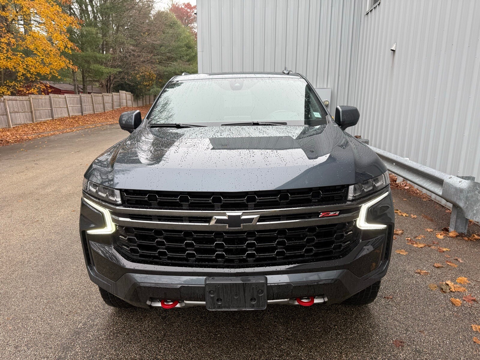 2021 Chevrolet Tahoe Z71 photo 2