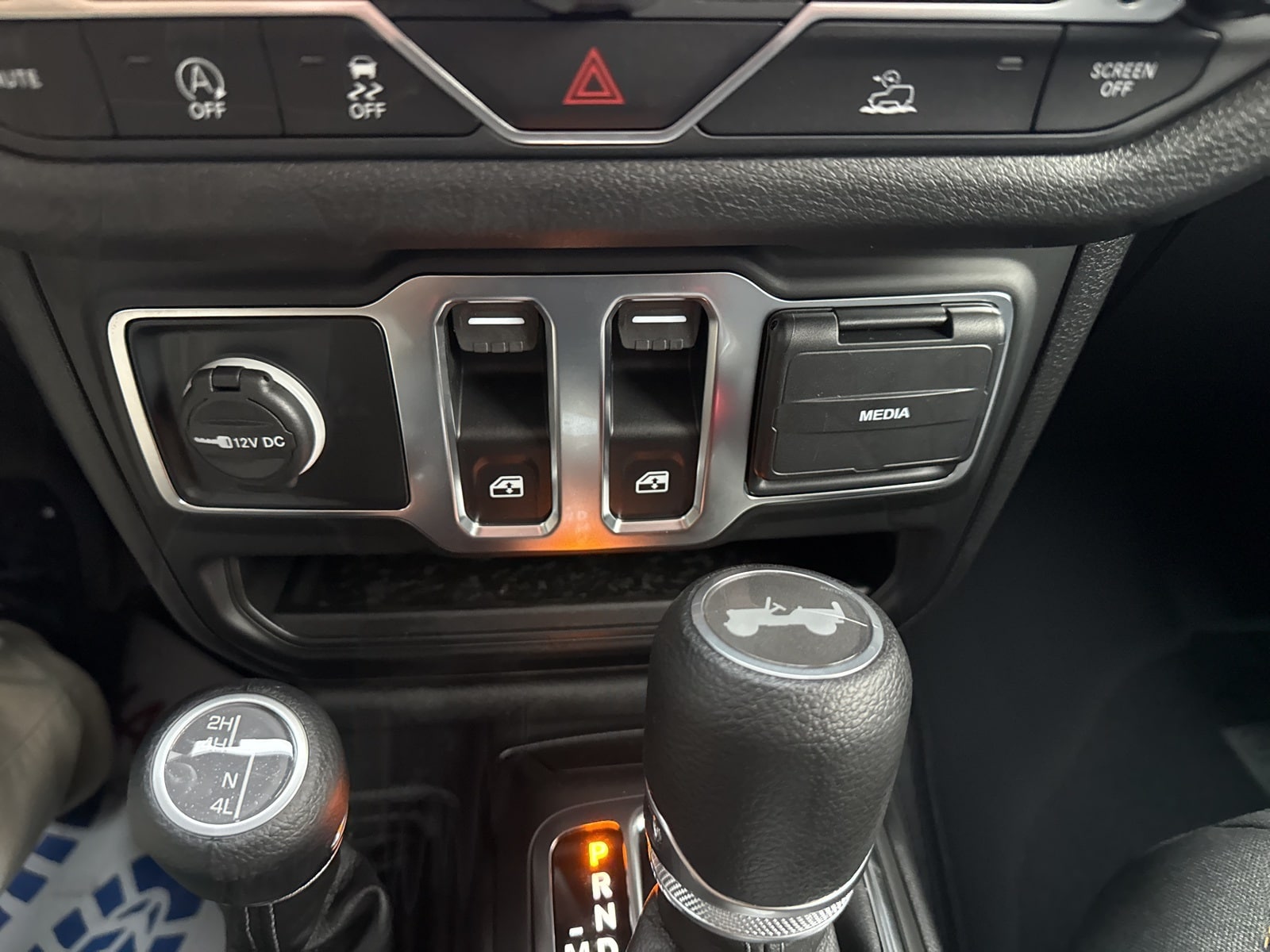 2025 41 Jeep Wrangler 2-DOOR SPORT 4X4 SUV