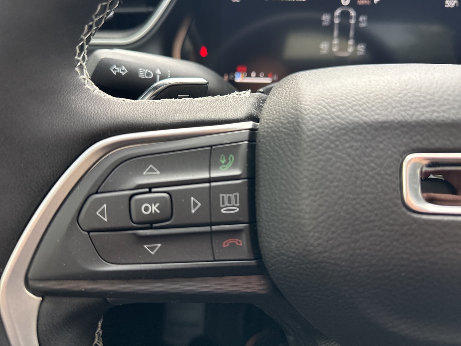 2025 Baltic Gray Jeep Grand Cherokee L ALTITUDE X 4X4 4X4 SUV