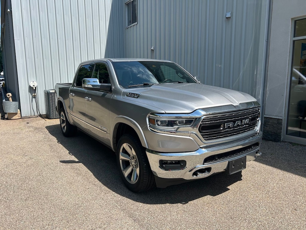 Used 2022 Ram 1500 Limited Truck