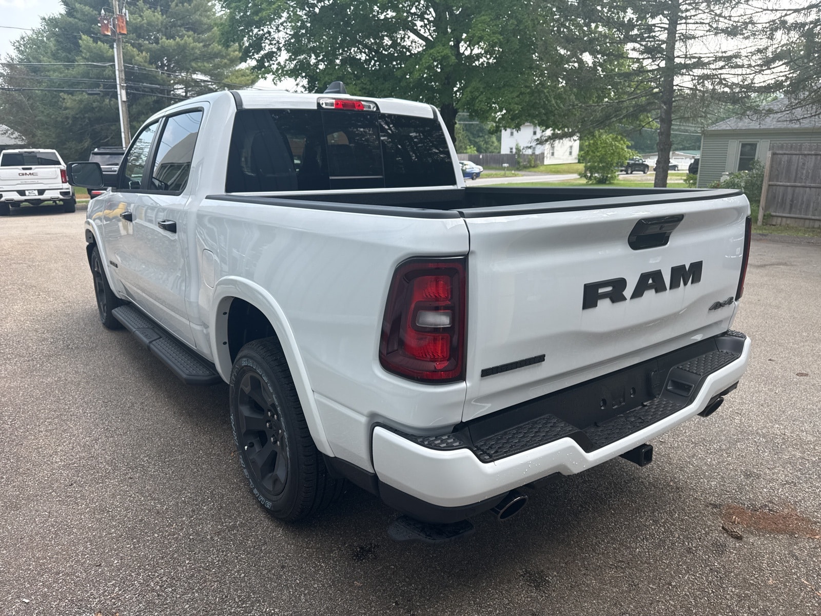2025 Bright White Ram 1500 BIG HORN CREW CAB 4X4 5'7 BOX 4X4 Truck