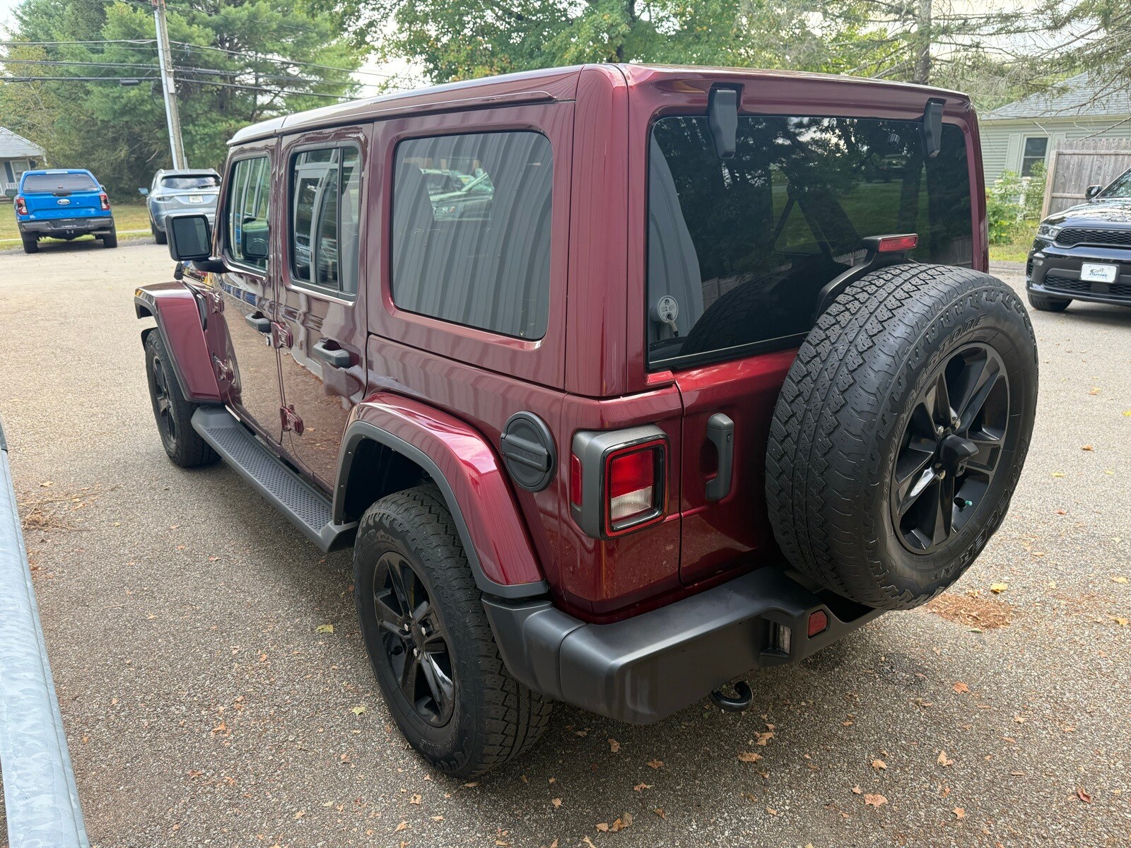 2021 Jeep Wrangler Unlimited Sahara Altitude photo 4